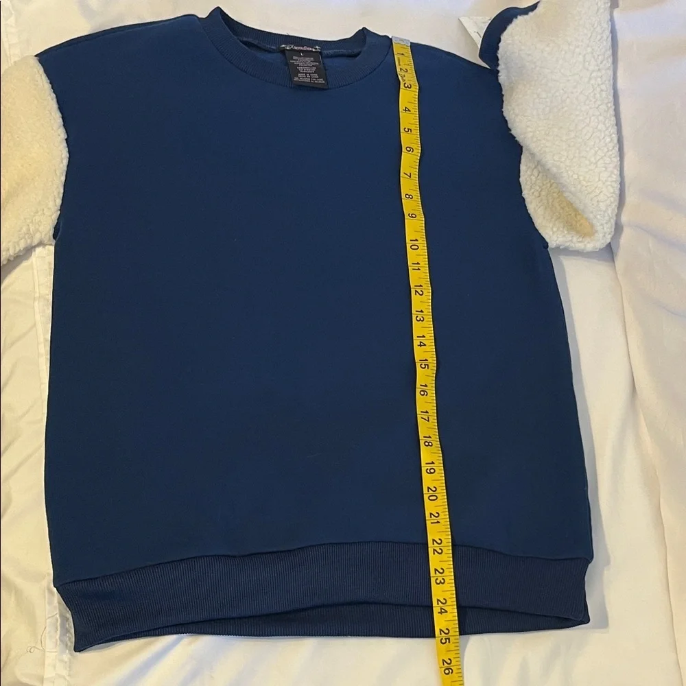 Xtraordinary Navy and Cream Crew Neck Sweater
